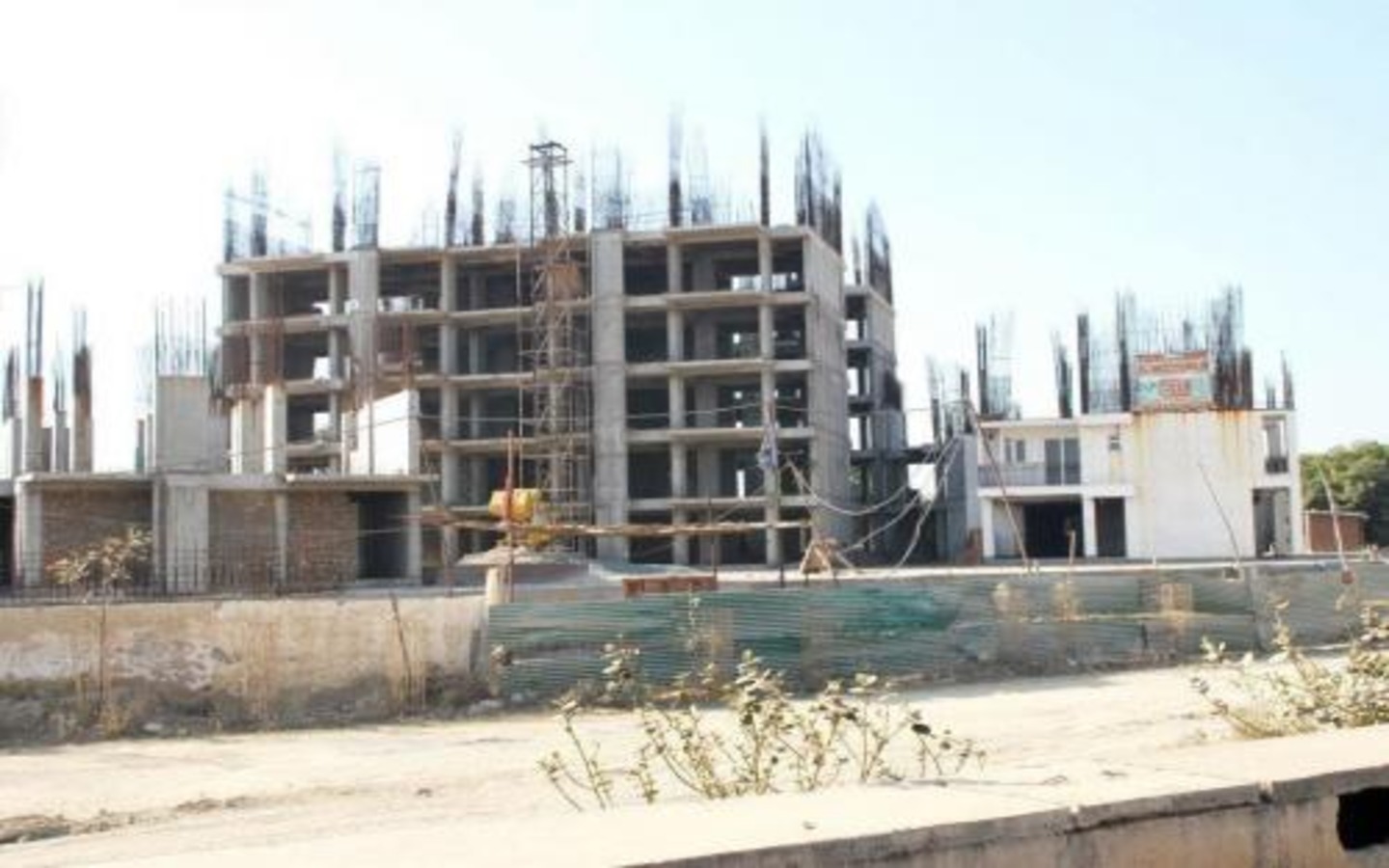 SLF Anushree Apartments Faridabad